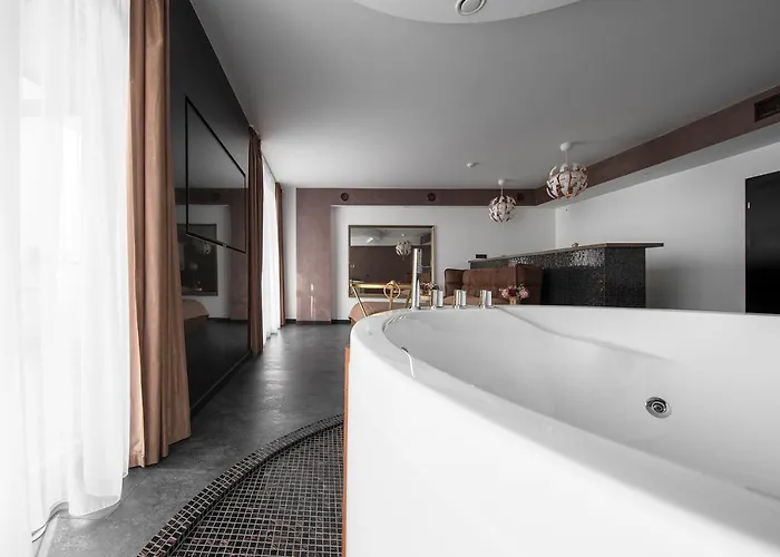 Panorama-27 Jacuzzi By Liuksai * Klaipėda